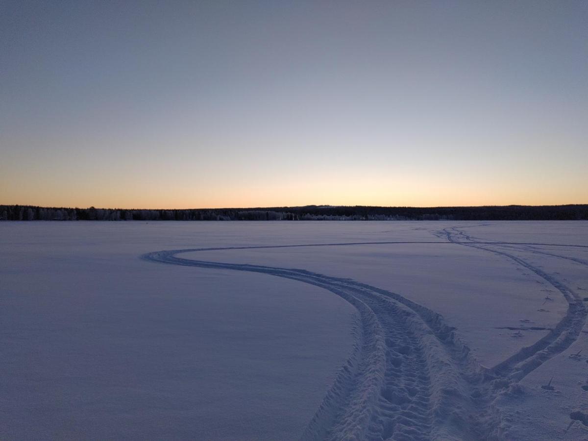Villanorva Saarenkylä Exteriör bild