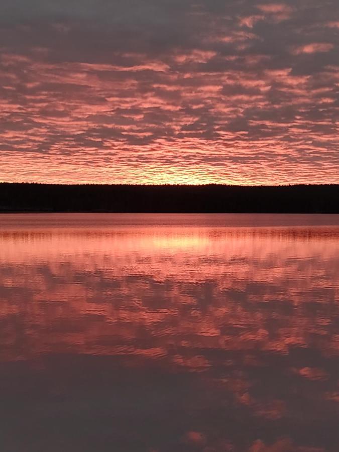 Villanorva Saarenkylä Exteriör bild
