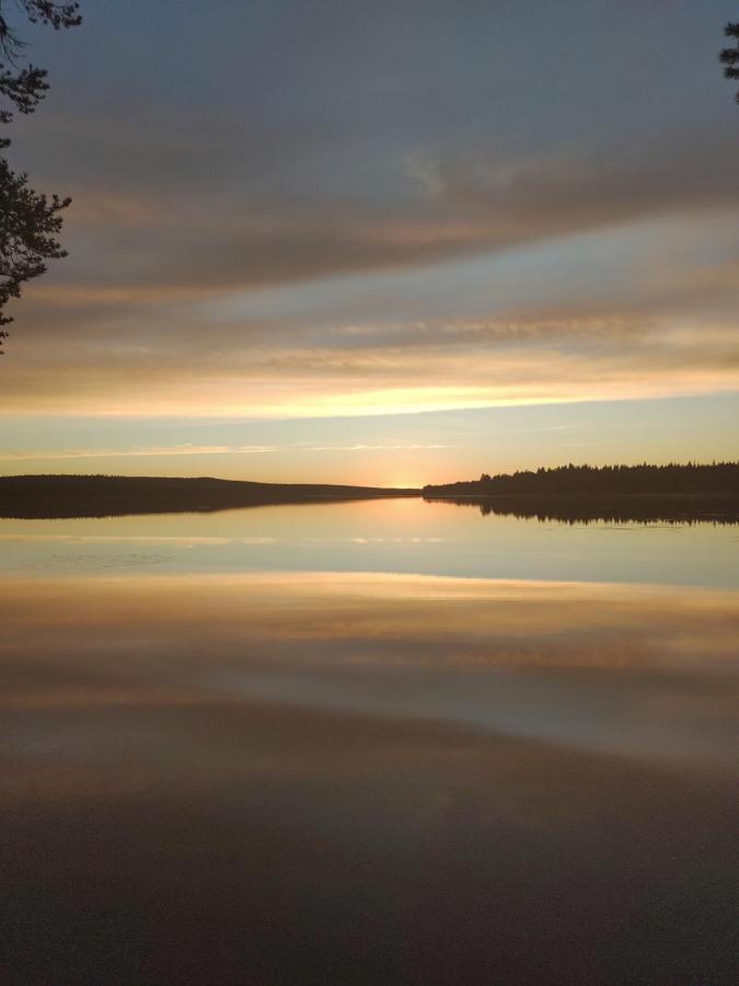 Villanorva Saarenkylä Exteriör bild